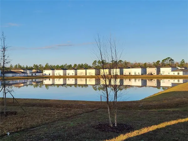 $2,700 | 2215 Green Valley Street, Daytona Beach, FL 32124