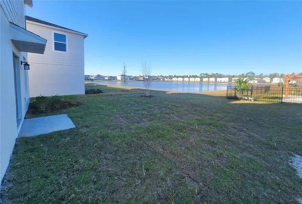 $2,700 | 2215 Green Valley Street, Daytona Beach, FL 32124