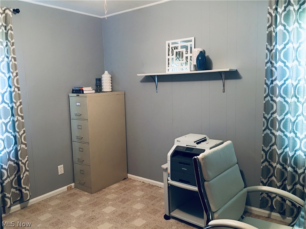 15145 Whitney Road Strongsville, OH 44136 - Photo 19 of 27 2nd Bedroom being used as office.