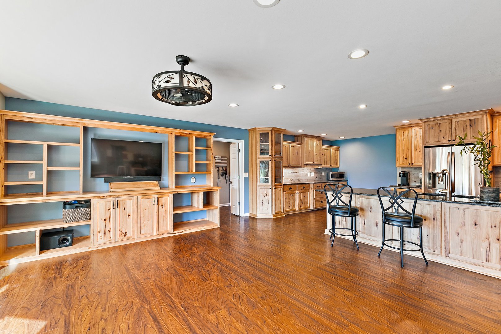 2540 Scout Road Kirkland, IL 60146 - Photo 6 of 46