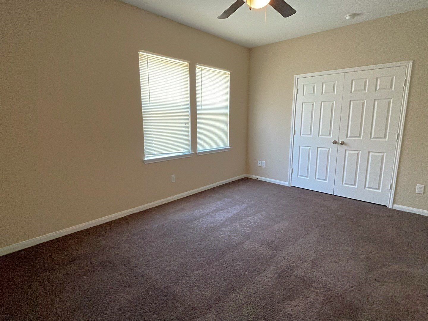 8138 Gallahad Street, Unit A Houston, TX 77078 - Photo 7 of 26 an empty room with windows and closet