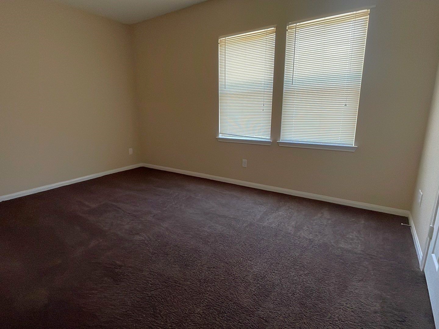 8138 Gallahad Street, Unit A Houston, TX 77078 - Photo 8 of 26 an empty room with a window
