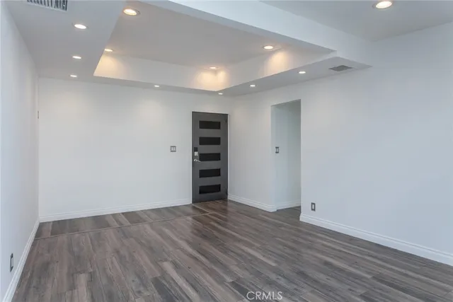 $899,000 | 9502 Laurel Canyon Boulevard, Arleta, CA 91331