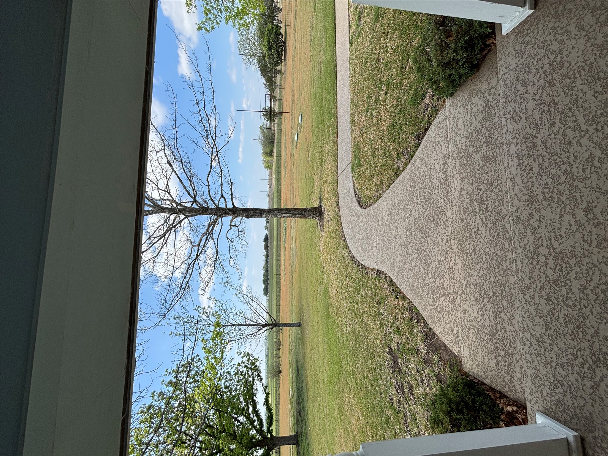 140 County Road 167 Georgetown, TX 78626 - Photo 2 of 21 a view of an ocean from a yard