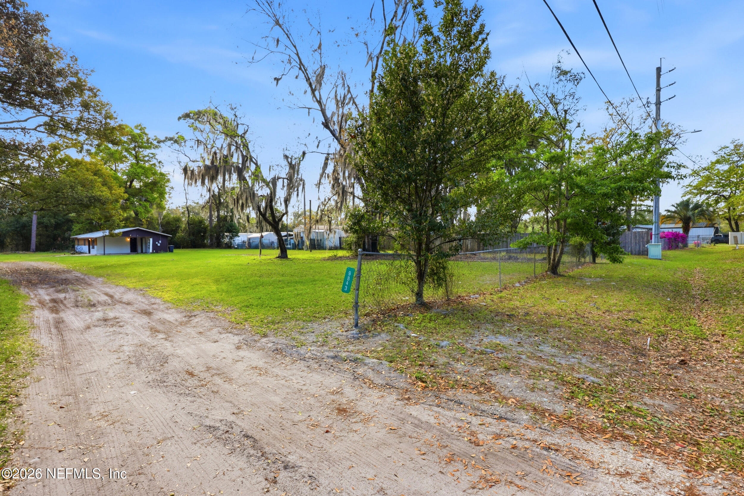 9843 Wagner Road Jacksonville, FL 32219 - Photo 24 of 40 a view of a park with large trees