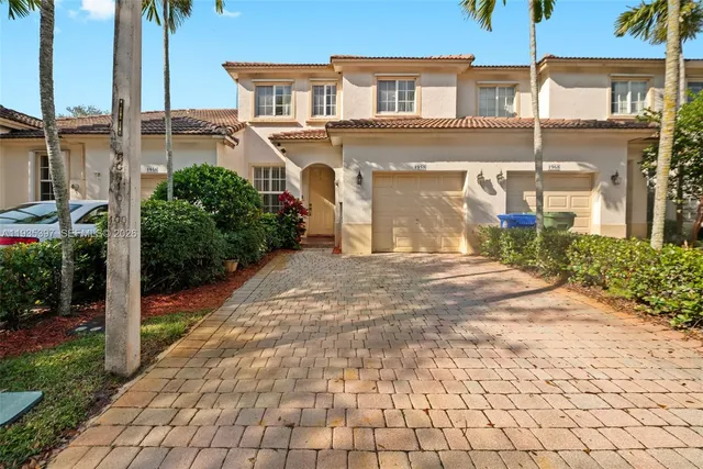 $465,000 | 1958 Northwest 79th Way, Pembroke Pines, FL 33024