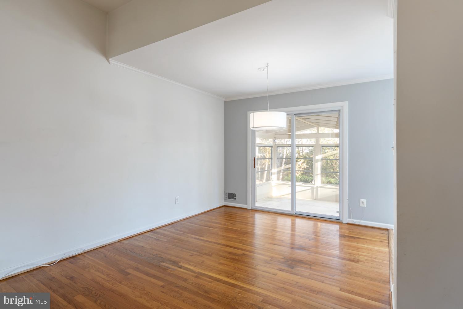 3604 Cornell Road Fairfax, VA 22030 - Photo 12 of 40 Gallery Image 12
