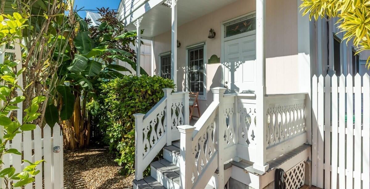 1311 Newton Street Key West, FL 33040 - Photo 3 of 14 1311 Newton-20