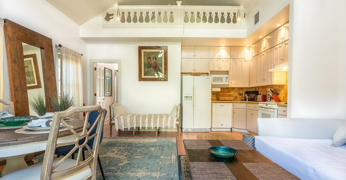 1311 Newton Street Key West, FL 33040 - Photo 7 of 14 1311 Newton -4