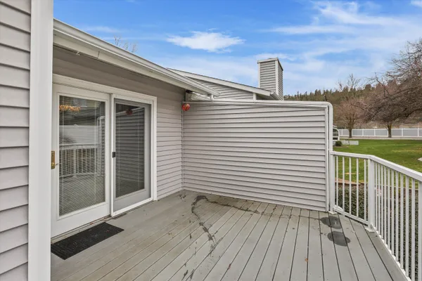 $425,000 | 618 West Holmberg Lane, Spokane, WA 99218