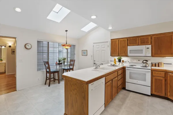 $425,000 | 618 West Holmberg Lane, Spokane, WA 99218