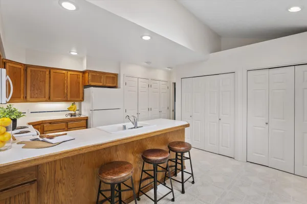 $425,000 | 618 West Holmberg Lane, Spokane, WA 99218