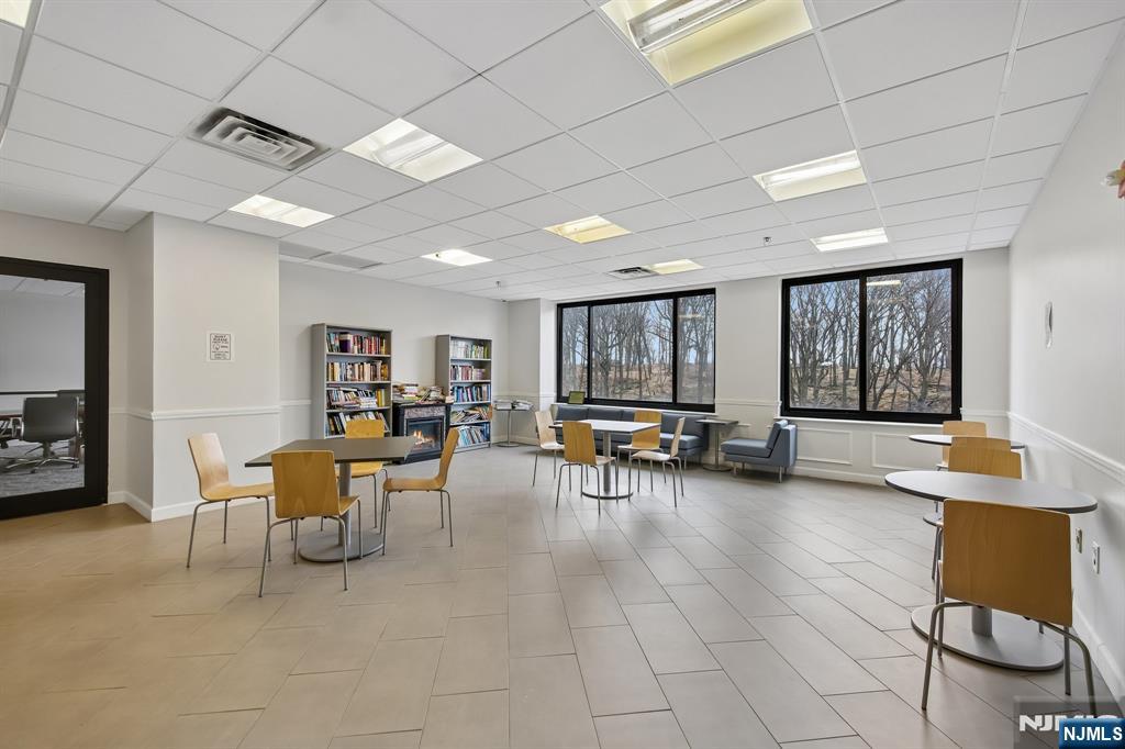 100 Old Palisade Road, Unit 2209 Fort Lee, NJ 07024 - Photo 26 of 27