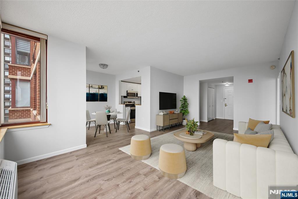 100 Old Palisade Road, Unit 2209 Fort Lee, NJ 07024 - Photo 10 of 27