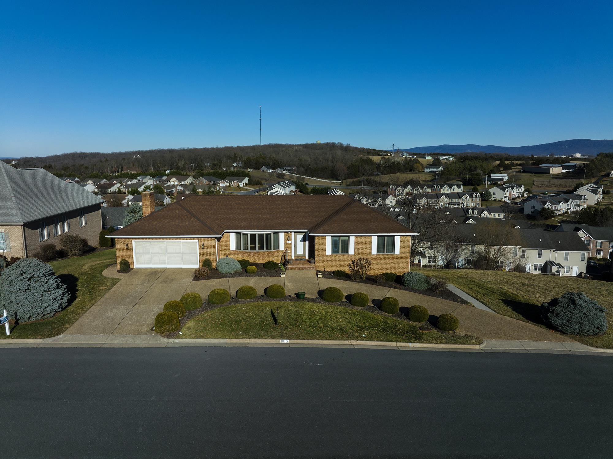 1910 Park Road Harrisonburg, VA 22802 - Photo 3 of 47 Gallery Image 3