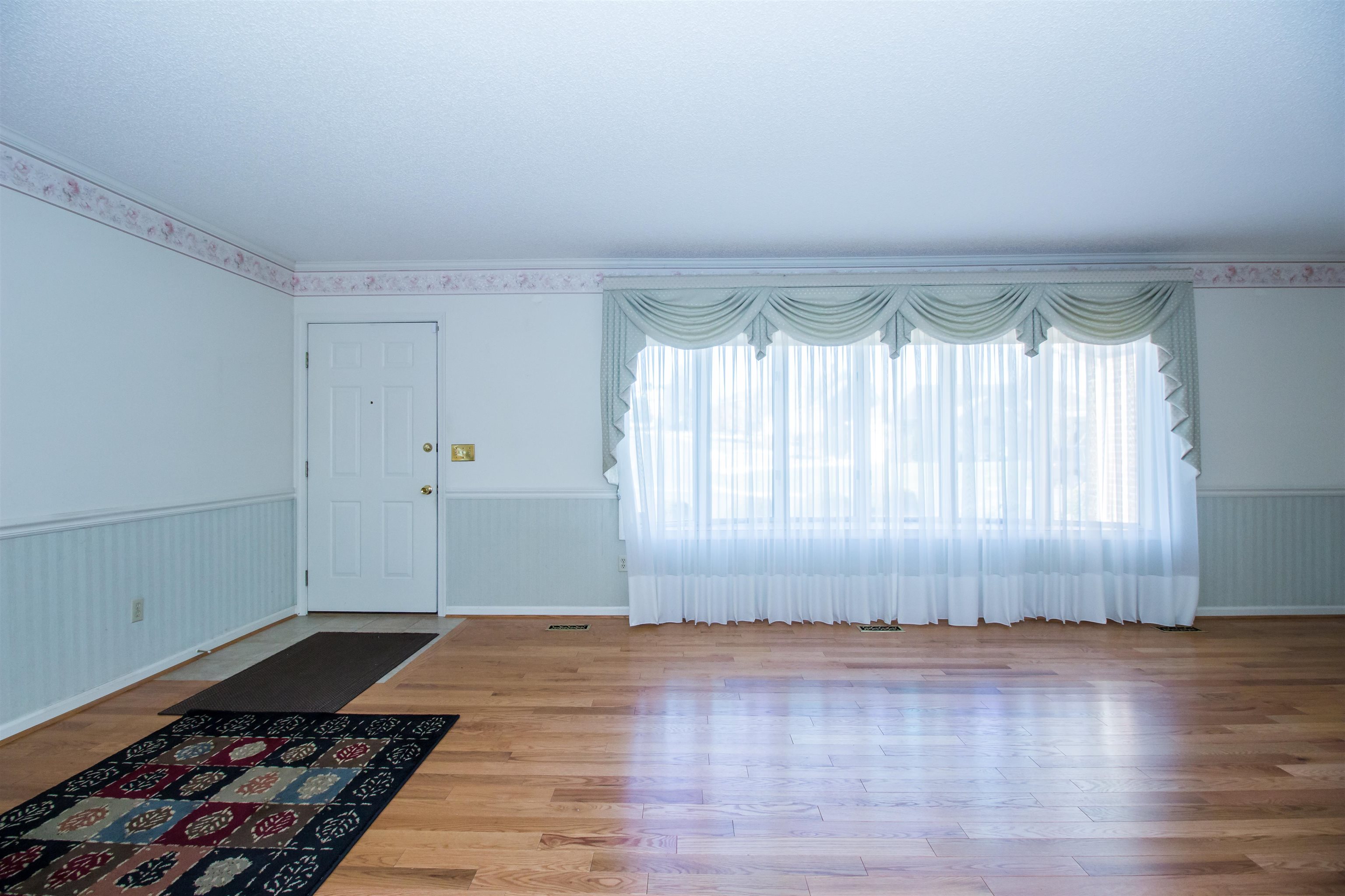 1910 Park Road Harrisonburg, VA 22802 - Photo 8 of 47 Gallery Image 8