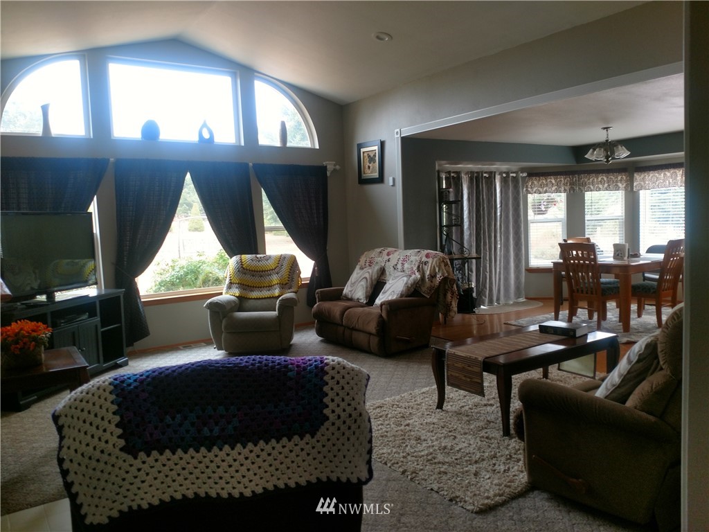 133 Stone Way Chehalis, WA 98532 - Photo 5 of 15 Gallery Image 5