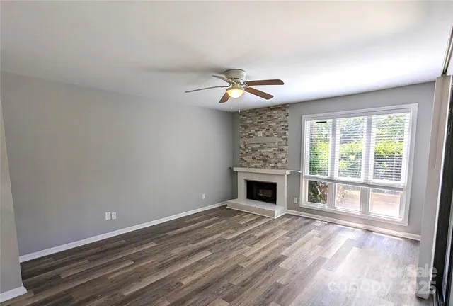 $179,000 | 8021 Cedar Glen Drive, Charlotte, NC 28212