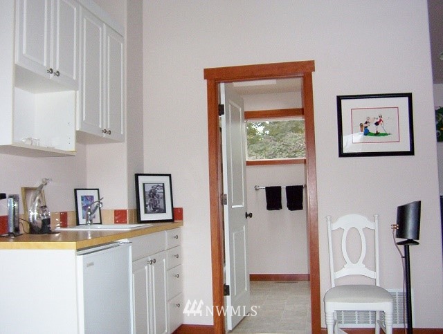 1405 North 38th Street Renton, WA 98056 - Photo 9 of 11