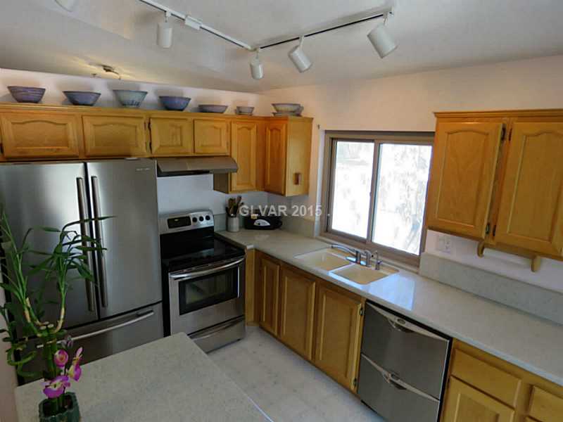 22 Knightsboro Road Henderson, NV 89074 - Photo 10 of 20 Property Photo.