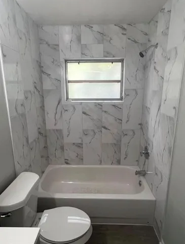 $1,500 | 1601 East Marks Drive, Tampa, FL 33604