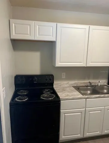 $1,500 | 1601 East Marks Drive, Tampa, FL 33604