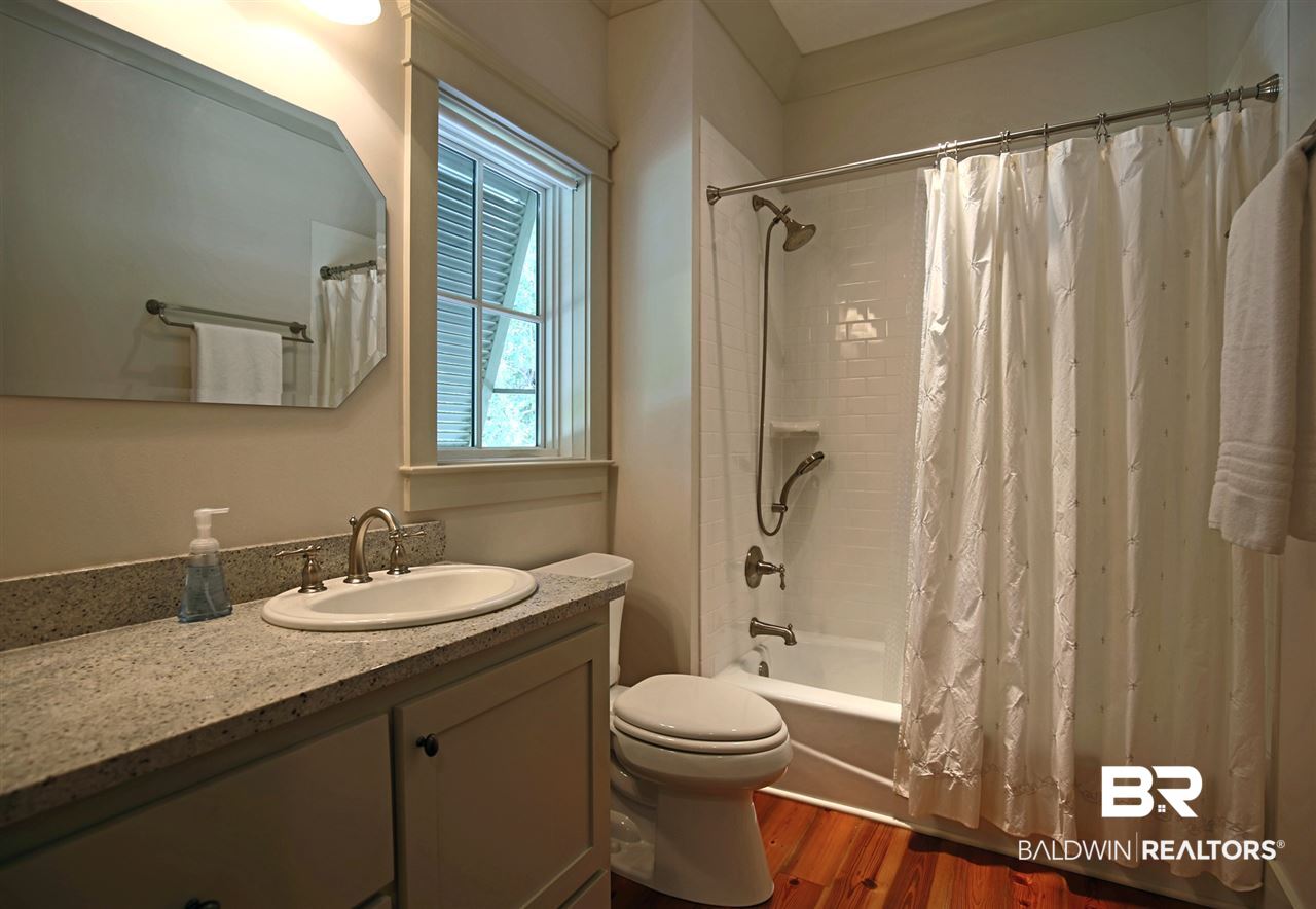 101 Fels Avenue Fairhope, AL 36532 - Photo 16 of 31 Bathroom 2