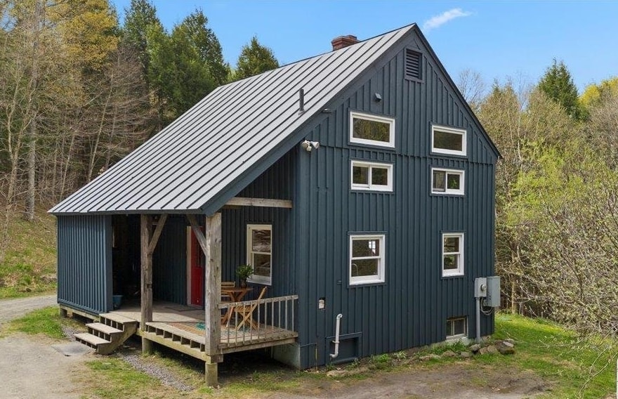 278 Spring Road Tunbridge, VT 05077 - Photo 1 of 52