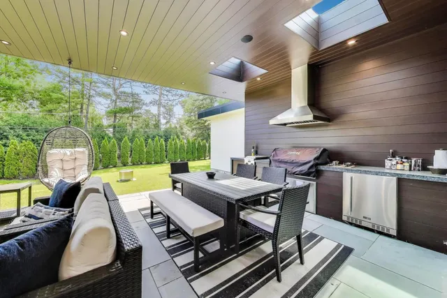 $2,200,000 | 821 Harms Road, Glenview, IL 60025