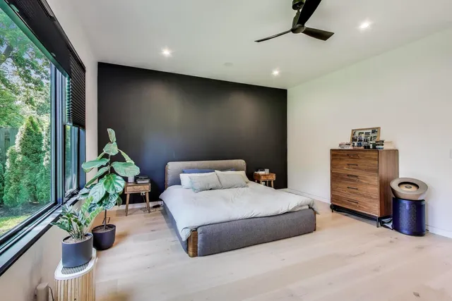 $2,200,000 | 821 Harms Road, Glenview, IL 60025