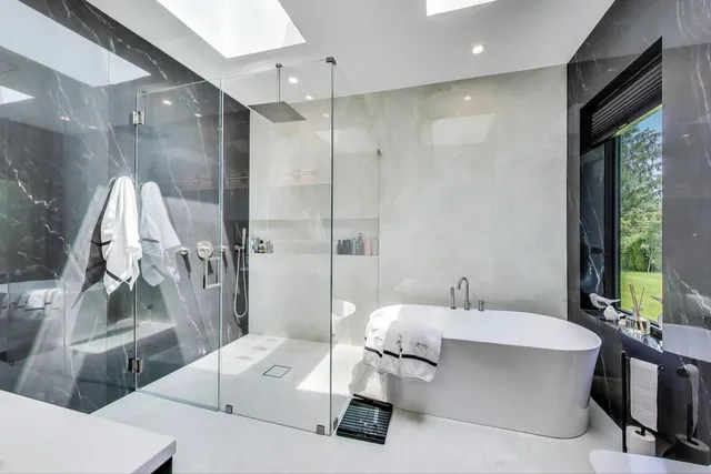 $2,200,000 | 821 Harms Road, Glenview, IL 60025