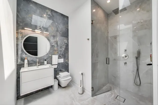 $2,200,000 | 821 Harms Road, Glenview, IL 60025