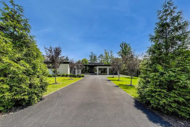 $2,200,000 | 821 Harms Road, Glenview, IL 60025