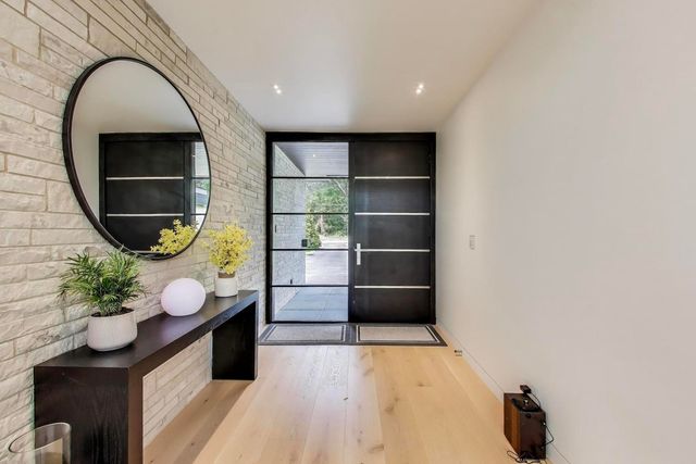 $2,200,000 | 821 Harms Road, Glenview, IL 60025