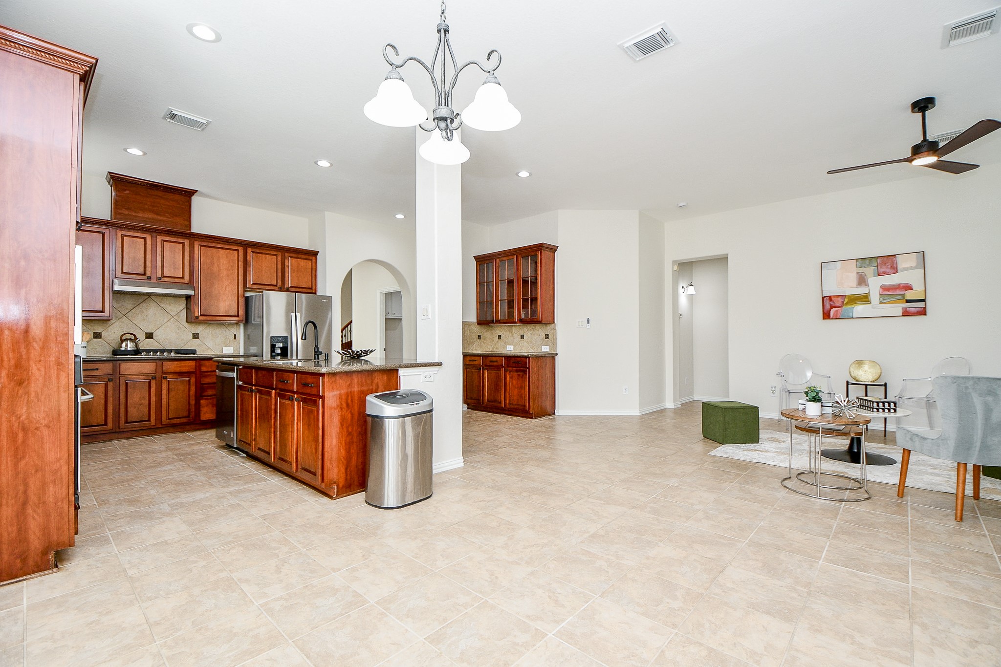 45 Cherry Hills Houston, TX 77064 - Photo 15 of 49 a living room with furniture and kitchen view