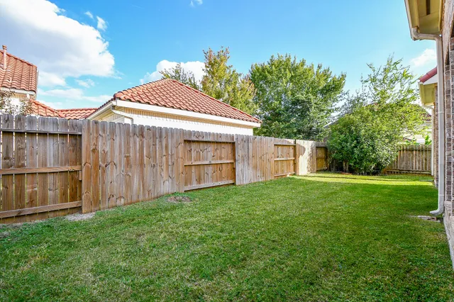 $535,000 | 45 Cherry Hills, Houston, TX 77064