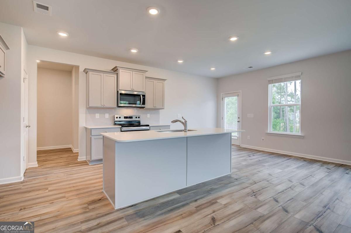 128 St Annes Place Covington, GA 30016 - Photo 13 of 30