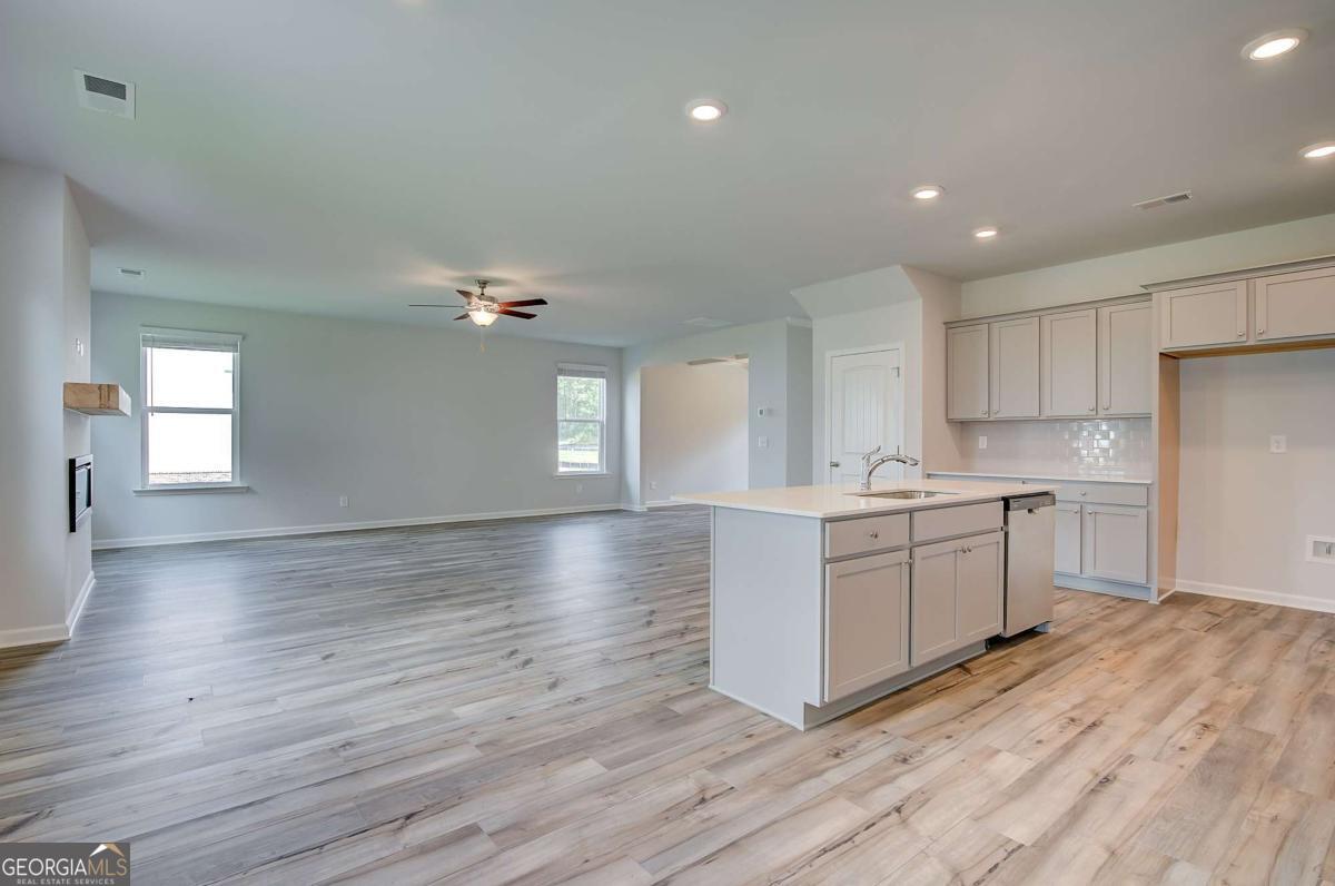 128 St Annes Place Covington, GA 30016 - Photo 14 of 30