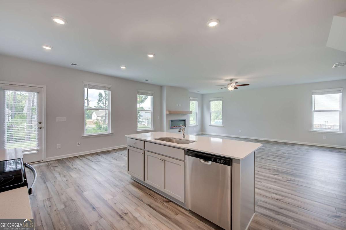 128 St Annes Place Covington, GA 30016 - Photo 15 of 30