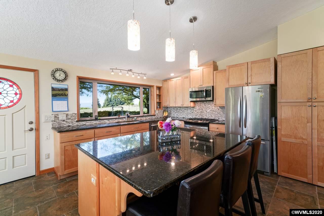 10395 Oak Hill Road Independence, OR 97351 - Photo 13 of 42 Gallery Image 13
