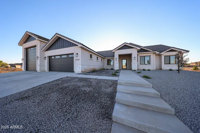 $1,150,000 | 31308 North 167th Avenue, Surprise, AZ 85387