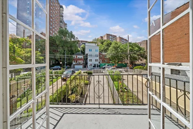 $749,999 | 140 Van Cortlandt Park South | Kingsbridge Heights