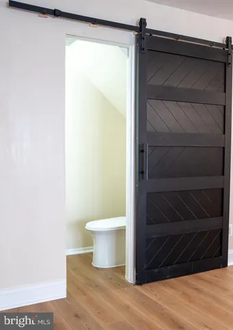 a view of a walk in closet