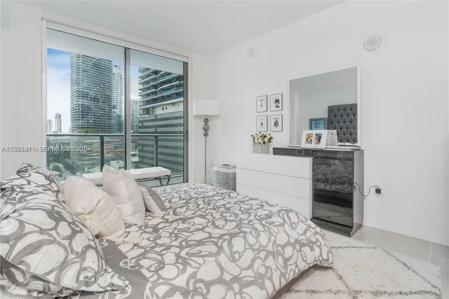 $3,500 | 1100 South Miami Avenue, Unit 1109, Miami, FL 33130