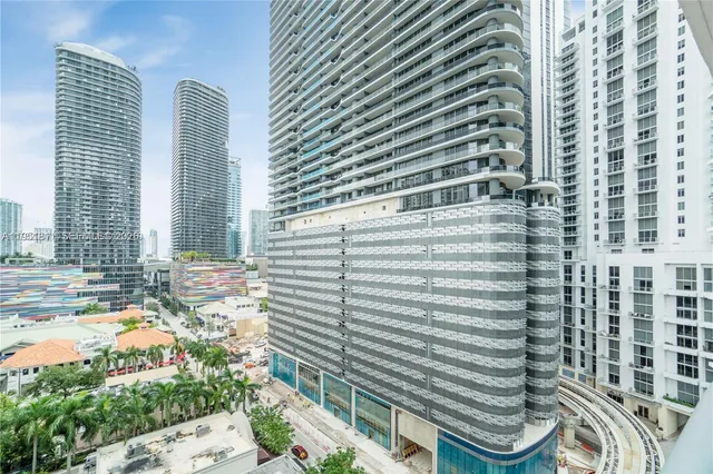 $3,500 | 1100 South Miami Avenue, Unit 1109, Miami, FL 33130