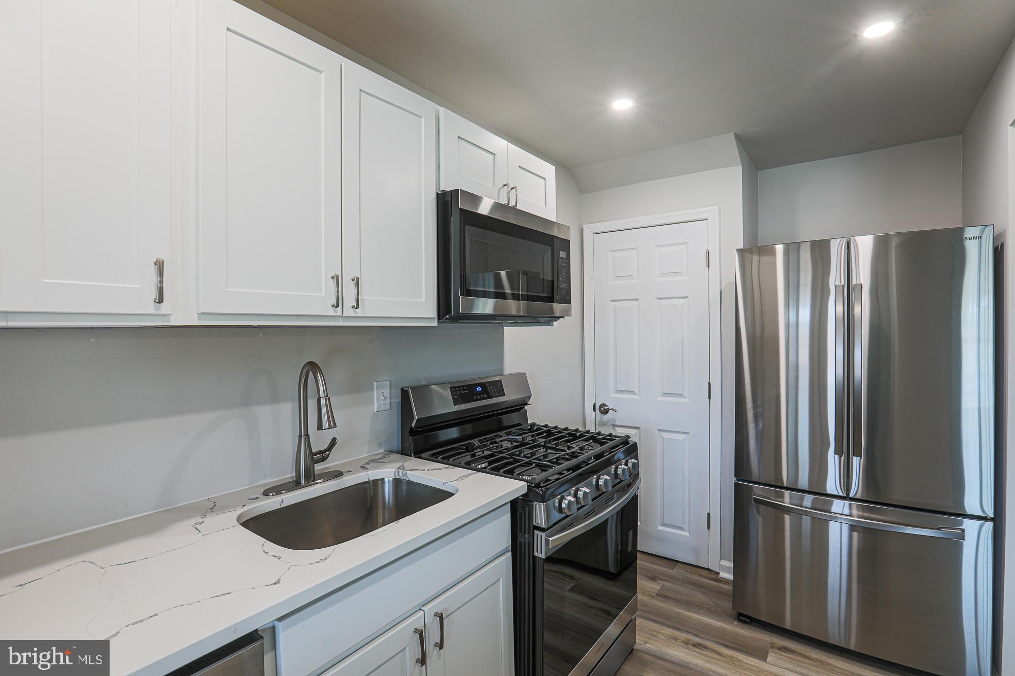 2718 Norfen Road Halethorpe, MD 21227 - Photo 17 of 40