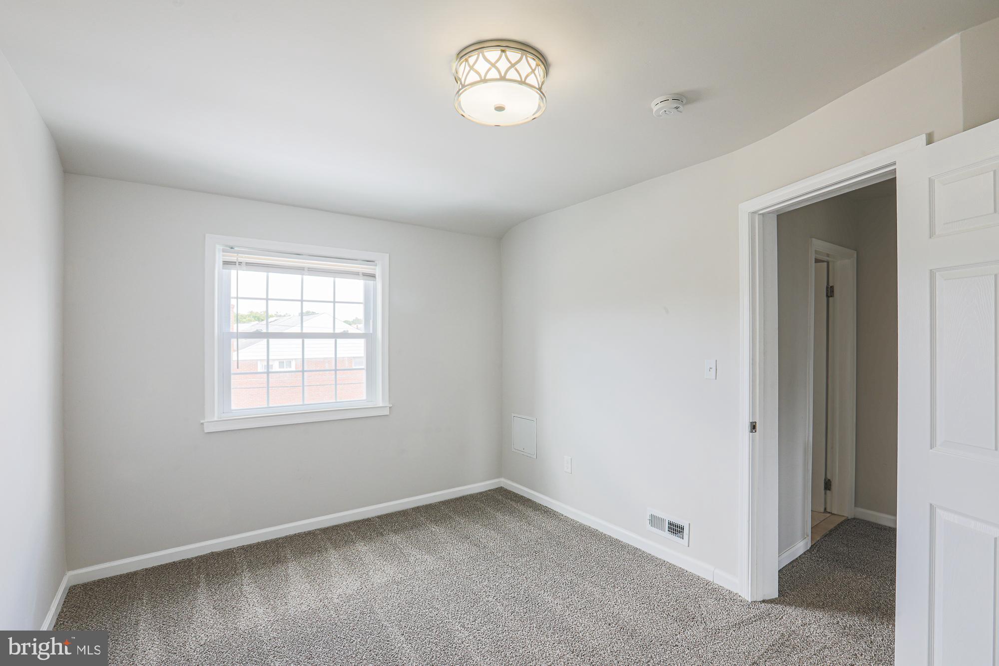 2718 Norfen Road Halethorpe, MD 21227 - Photo 25 of 40