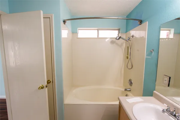 $2,300 | 9705 Dalewood Drive, Austin, TX 78729