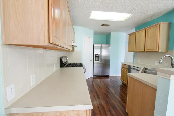 $2,300 | 9705 Dalewood Drive, Austin, TX 78729