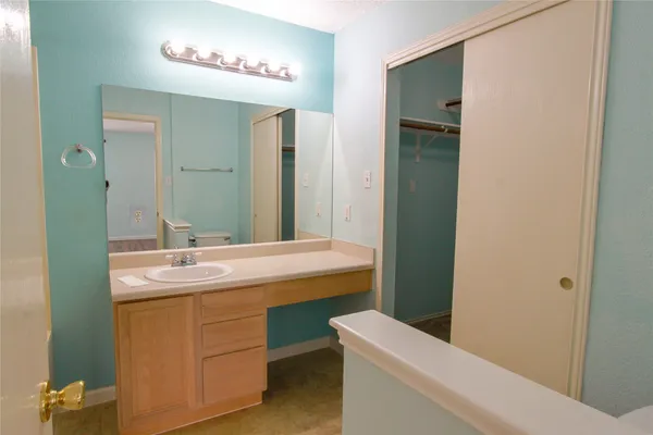 $2,300 | 9705 Dalewood Drive, Austin, TX 78729